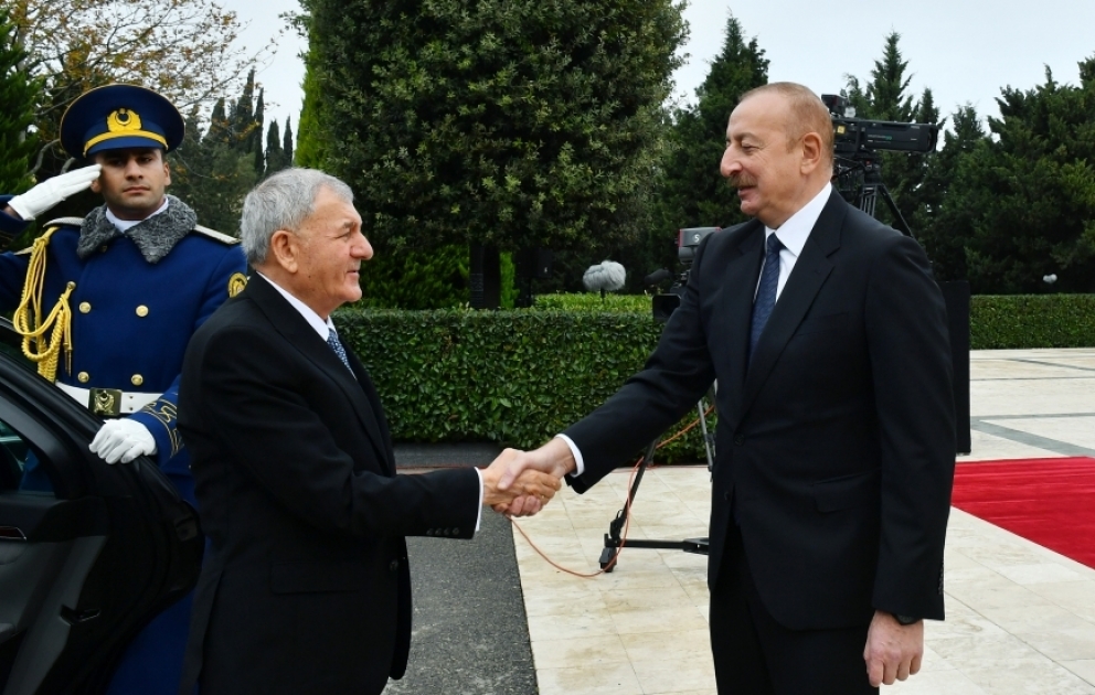 İraq Prezidenti Əbdüllətif Camal Rəşidin rəsmi qarşılanma mərasimi olub VİDEO