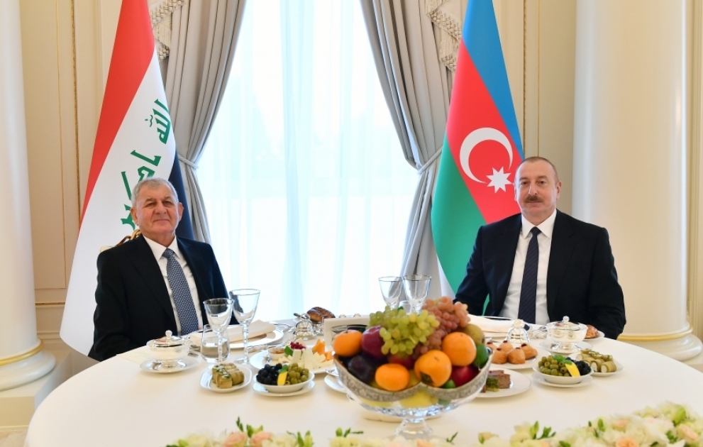 Azərbaycan Prezidentinin adından İraq Prezidentinin şərəfinə rəsmi nahar verilib VİDEO