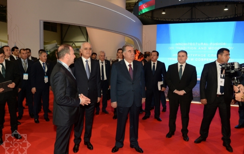 Tacikistan Prezidenti “SPECA Ölkələrinin Sərgisi: Dayanıqlı inkişaf üçün regional əməkdaşlıq” adlı sərgi ilə tanış olub VİDEO