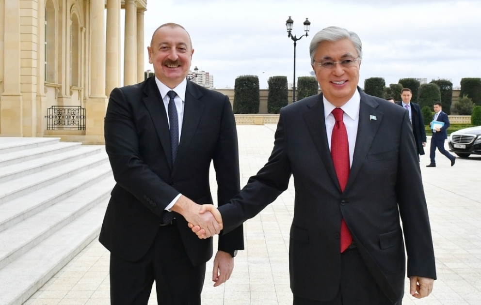 Azərbaycan Prezidenti İlham Əliyev Qazaxıstan Prezidenti Kasım-Jomart Tokayev ilə görüşüb  YENİLƏNİB VİDEO