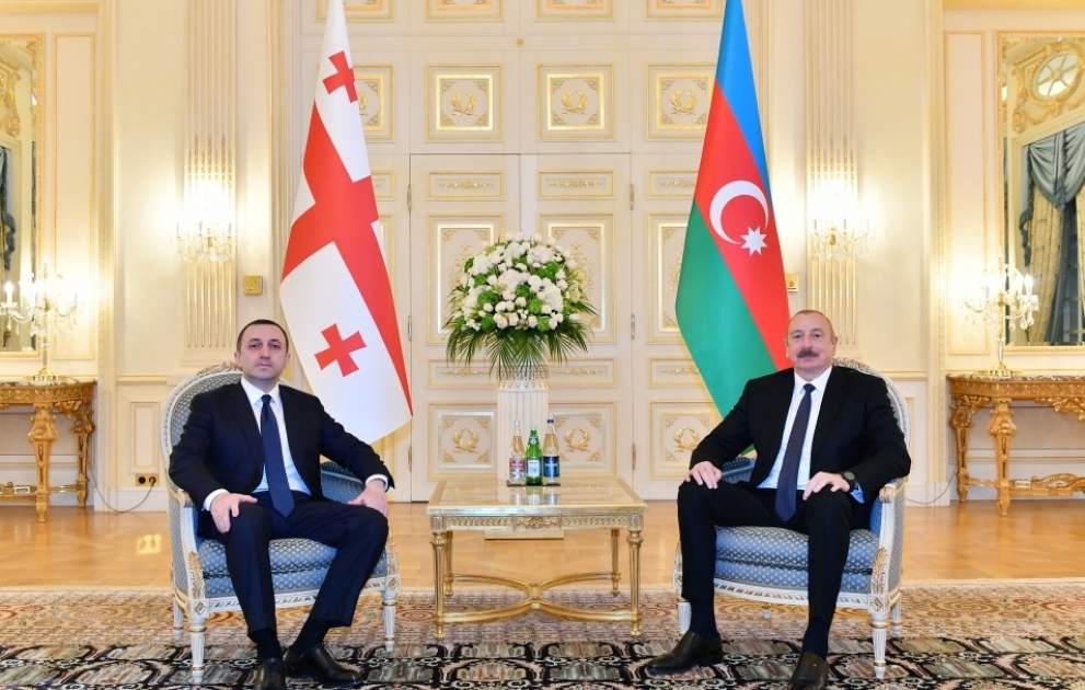 Azərbaycan Prezidenti İlham Əliyev Gürcüstanın Baş naziri İrakli Qaribaşvili ilə görüşüb YENİLƏNİB VİDEO