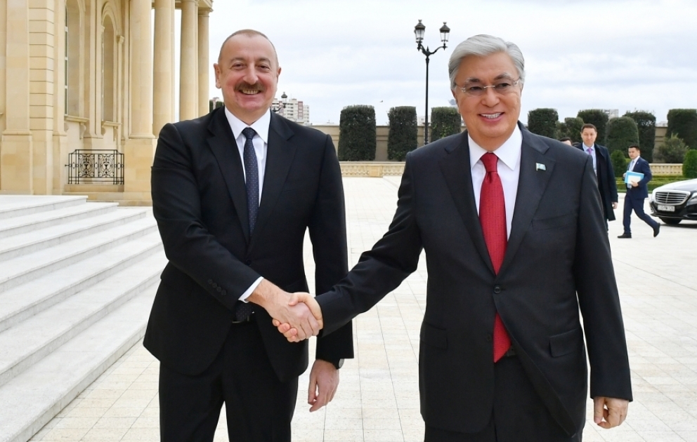 Präsident Ilham Aliyev und Präsident Kasim-Jomart Tokayev treffen sich in Baku  AKTUALISIERT VIDEO