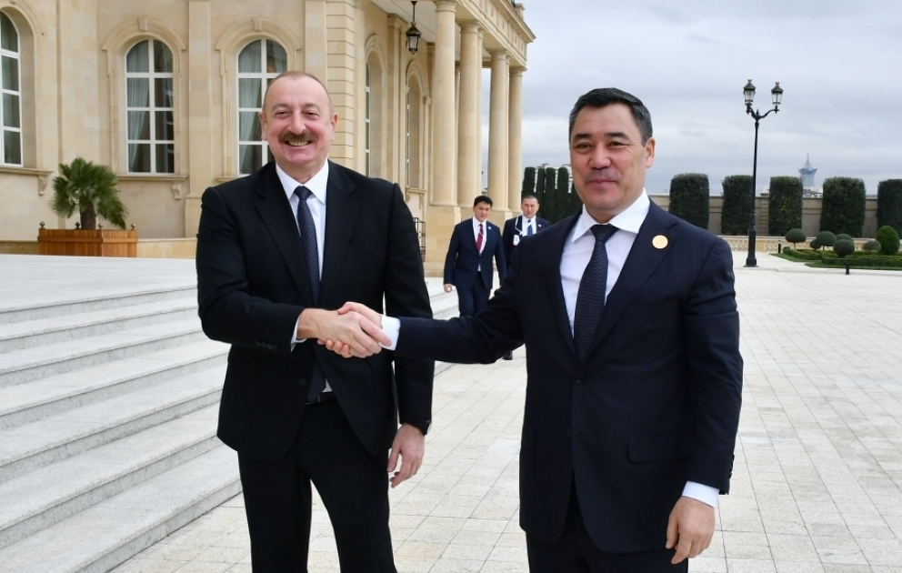 Präsident Ilham Aliyev trifft sich mit seinem kirgisischen Kollegen Sadyr Japarov  AKTUALISIERT VIDEO