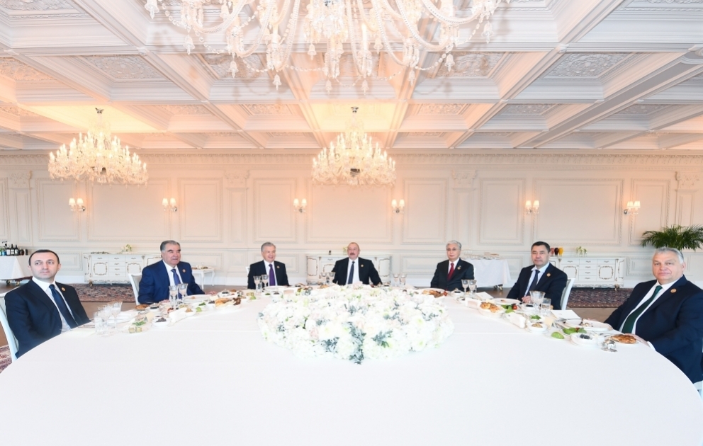 SPECA-nın Zirvə görüşündə iştirak edən dövlət və hökumət başçılarının şərəfinə Prezident İlham Əliyevin adından rəsmi nahar verilib VİDEO