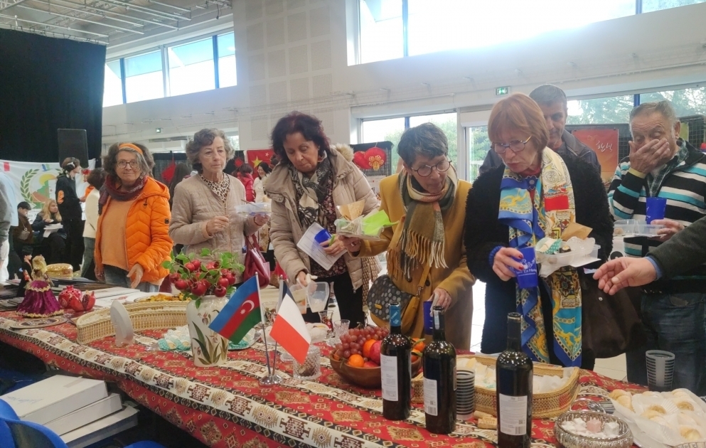 “Les Papilles du monde” festivalında Azərbaycan mədəniyyəti və milli mətbəxi təqdim olunub VİDEO