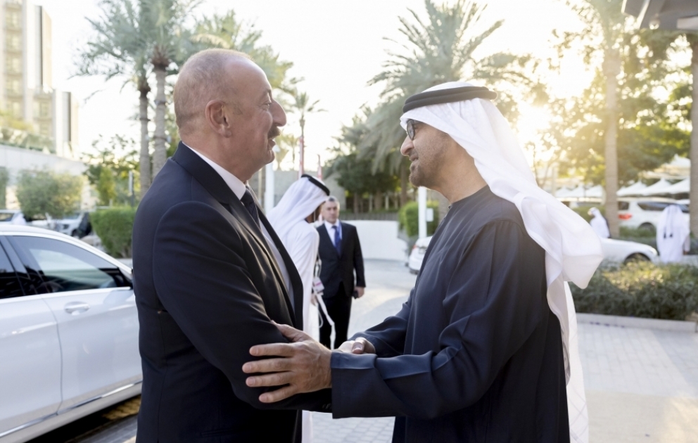 Dubaï : le président Ilham Aliyev rencontre le président émirati, le cheikh Mohammed ben Zayed Al Nahyan  MIS A JOUR VIDEO