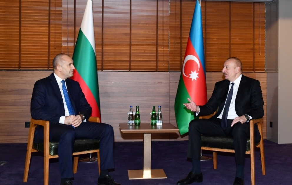 Azərbaycan Prezidenti İlham Əliyevin Bolqarıstan Prezidenti Rumen Radev ilə təkbətək görüşü olub VİDEO
