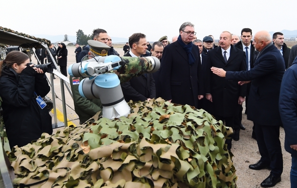 Presidents Ilham Aliyev and Aleksandar Vučić viewed military equipment VIDEO