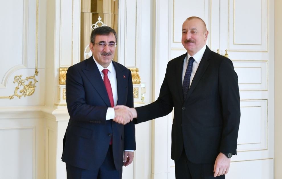 Le président Ilham Aliyev reçoit le vice-président turc Cevdet Yilmaz  MIS A JOUR VIDEO