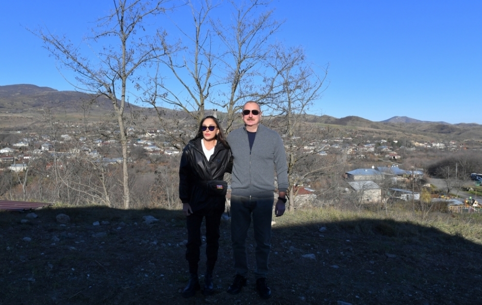President Ilham Aliyev and First Lady Mehriban Aliyeva visited Girmizi Bazar settlement of Khojavand district VIDEO