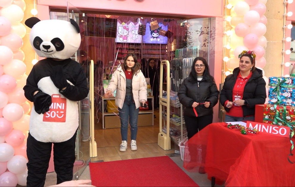 ®  MINISO brend mağazası yenilənmə şənliyi keçirib VİDEO