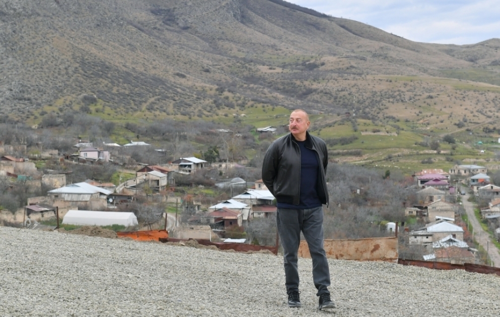 Le président de la République se rend dans le village de Pirler du district de Khodjaly  MIS A JOUR VIDEO