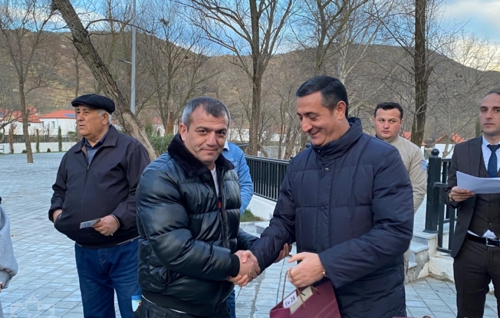 Zabuxda daha 27 ailəyə evlərinin açarları təqdim olundu - YENİLƏNİB VİDEO