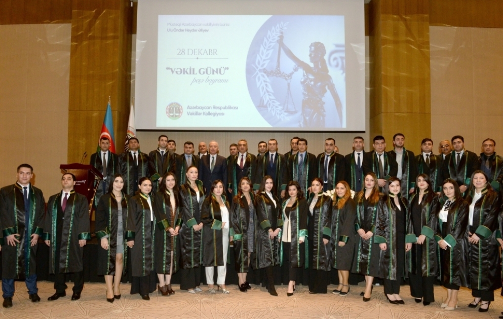 Bakıda “Vəkil Günü” peşə bayramı ilə bağlı təntənəli mərasim keçirilib VİDEO