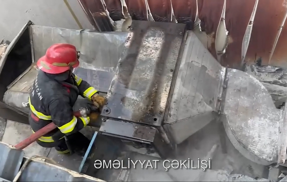 Bakıda hotelin restoranında yanğın olub VİDEO