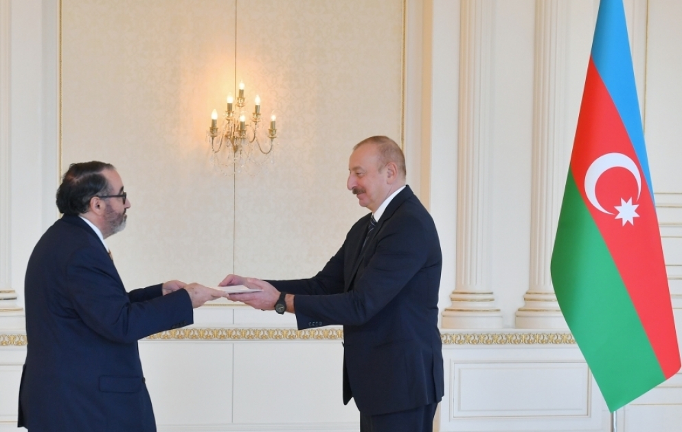 President of Azerbaijan Ilham Aliyev accepted credentials of incoming ambassador of Peru VIDEO