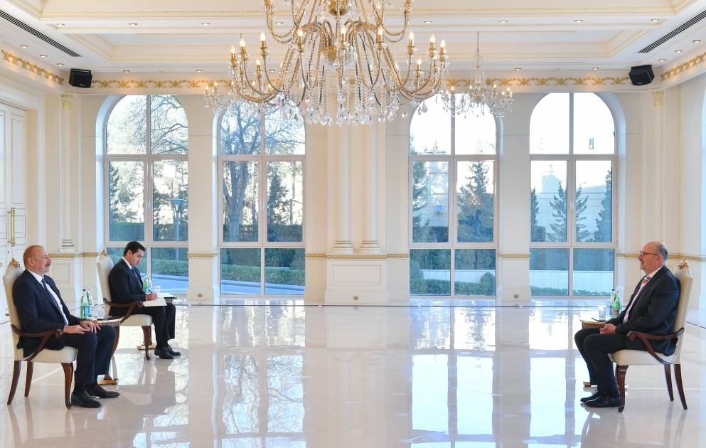 Präsident Ilham Aliyev empfängt neuen Botschafter von Luxemburg  AKTUALISIERT VIDEO
