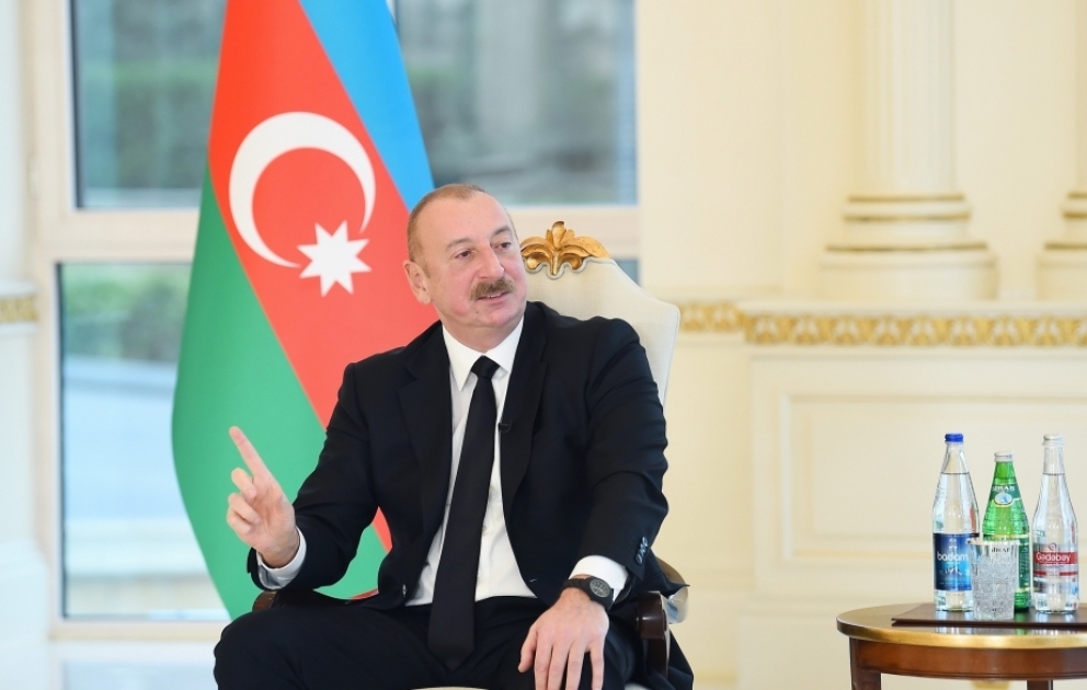 Prezident: Yeni Laçın-Xankəndi yolunun çəkilməsi 23 aprel hadisələrinin təməlini qoymuşdu VİDEO