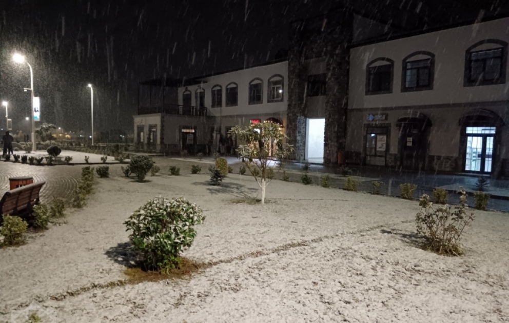 Ağalı kəndinin qarlı gecələri  FOTO VİDEO