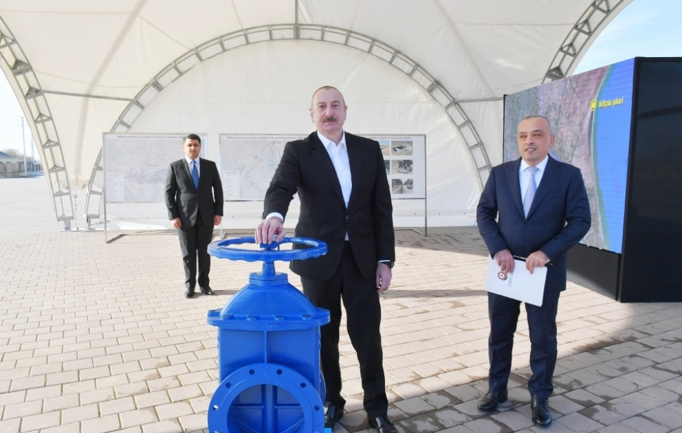 Prezident İlham Əliyev Neftçala şəhərinin içməli su təchizatı sistemlərinin istismara verilməsi tədbirində iştirak edib YENİLƏNİB VİDEO