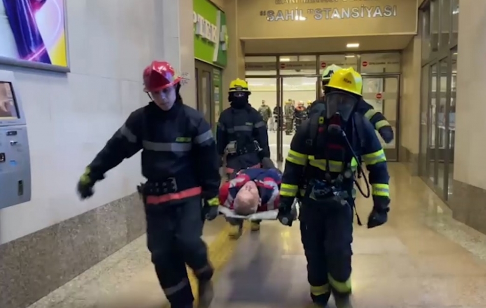 FHN-in metrodakı təliminə 5 texnika və 43 nəfərdən ibarət şəxsi heyəti cəlb olunub VİDEO