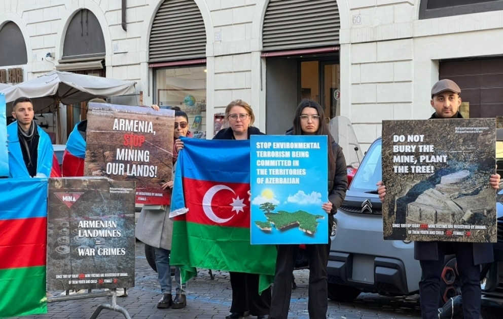 Romada Ermənistanın mina terroruna qarşı etiraz aksiyası təşkil edilib VİDEO