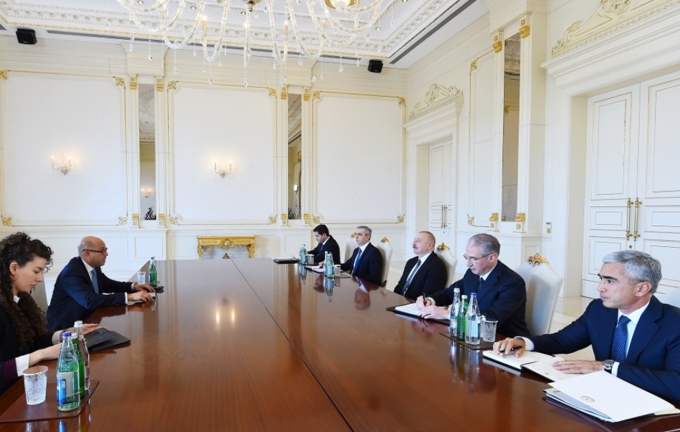 Le président de la République reçoit le secrétaire exécutif de la Convention-cadre de l’ONU sur les changements climatiques MIS A JOUR VIDEO