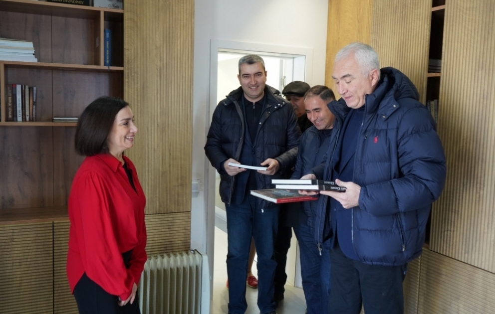 Laçın şəhərində müasir kitabxana istifadəyə verilib  FOTO VİDEO