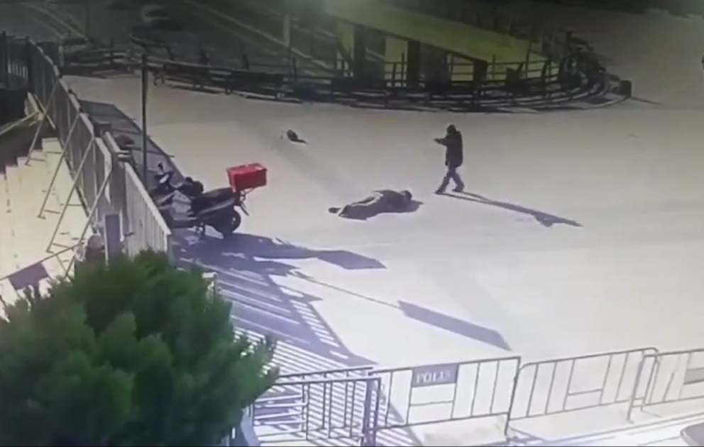 İstanbulda məhkəmə binası önündə atışma olub: ölən və yaralananlar var VİDEO