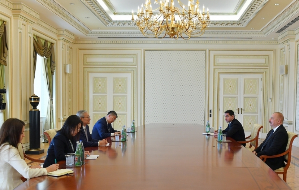 Präsident Ilham Aliyev empfängt Generalsekretär der Shanghaier Organisation für Zusammenarbeit VIDEO