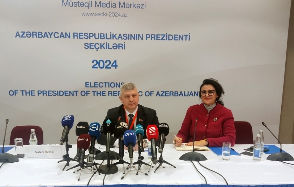 Un parlementaire biélorusse : Les électeurs ont activement participé à l’élection dans les bureaux de vote créés au Karabagh VIDEO