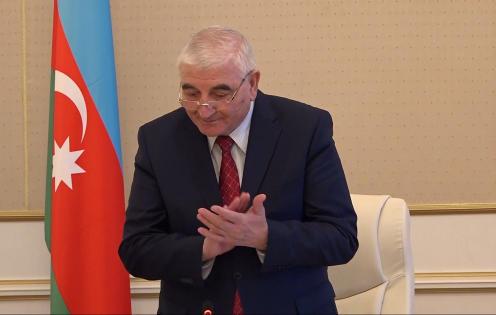 Prezident İlham Əliyev seçkilərdə səslərin 92.12 faizini qazanaraq qalib olub VİDEO