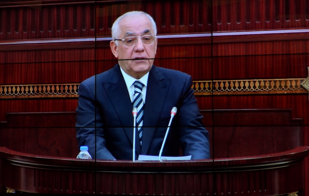 Əli Əsədov: Azərbaycan vətəndaşının rifahının yaxşılaşdırılması hökumət qarşısında ən önəmli vəzifə olaraq duracaq VİDEO