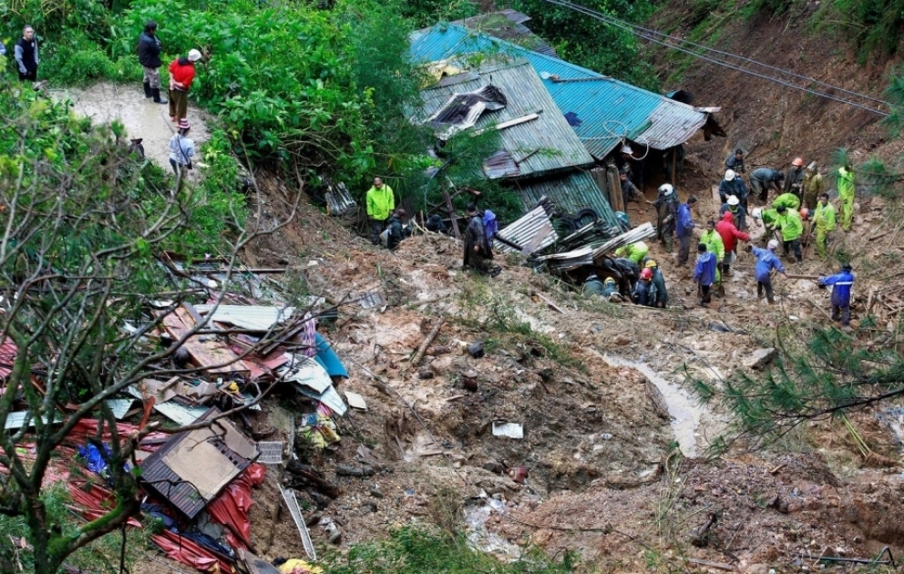 Death toll from landslide in Philippines climbs to 92 VIDEO