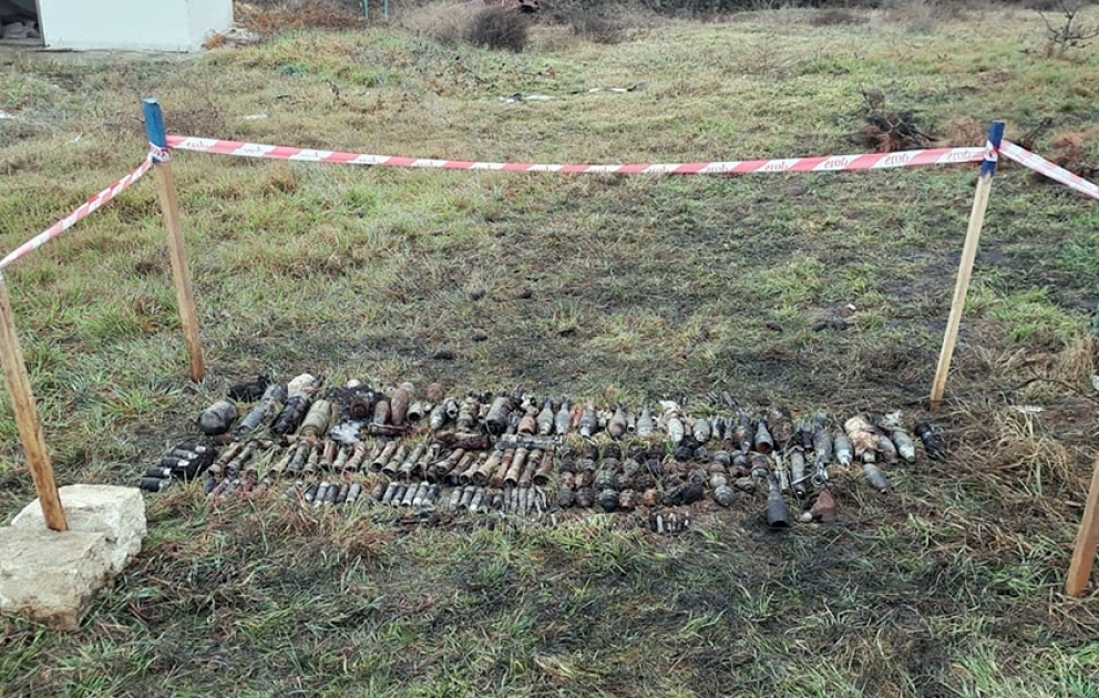 На территории Агдамского района обнаружены неразорвавшиеся боеприпасы ВИДЕО