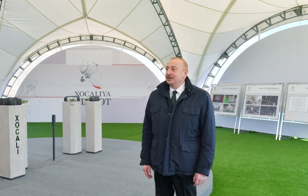 Prezident İlham Əliyev Xocalıda Soyqırımı Memorialının təməlini qoyub və rayon ictimaiyyətinin nümayəndələri ilə görüşüb  YENİLƏNİB - 4 VİDEO