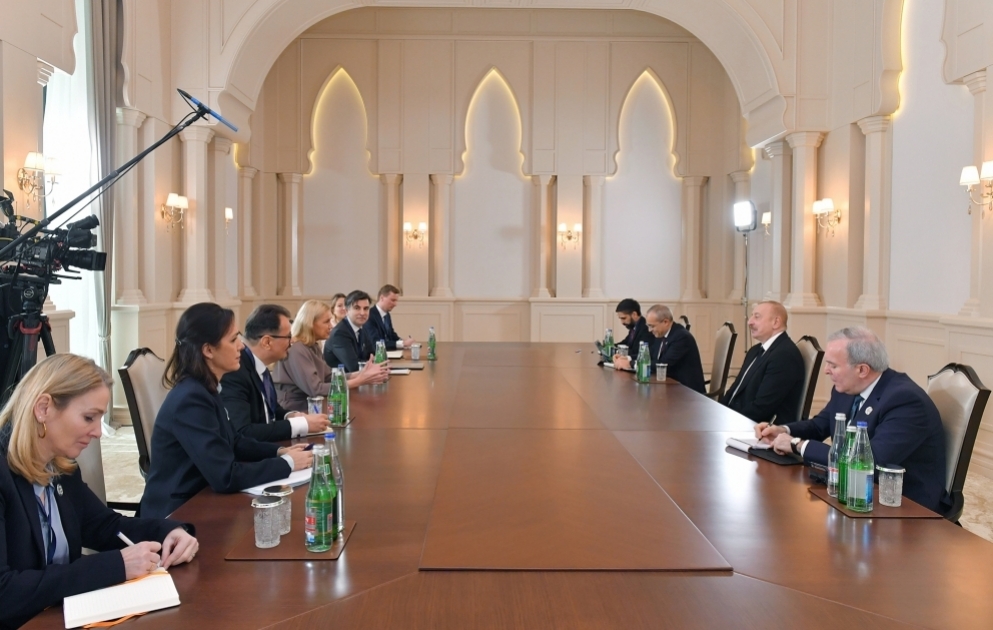 Prezident İlham Əliyev Avropa İttifaqının energetika məsələləri üzrə komissarını qəbul edib YENİLƏNİB VİDEO