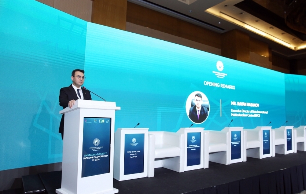 İcraçı direktor: Ayrı-seçkilik, islamofobiya günümüzün reallığıdır VİDEO