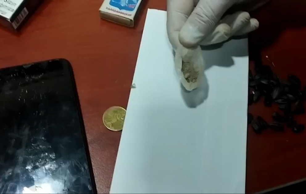 Qusarda narkotik satışı ilə məşğul olan şəxs saxlanılıb VİDEO