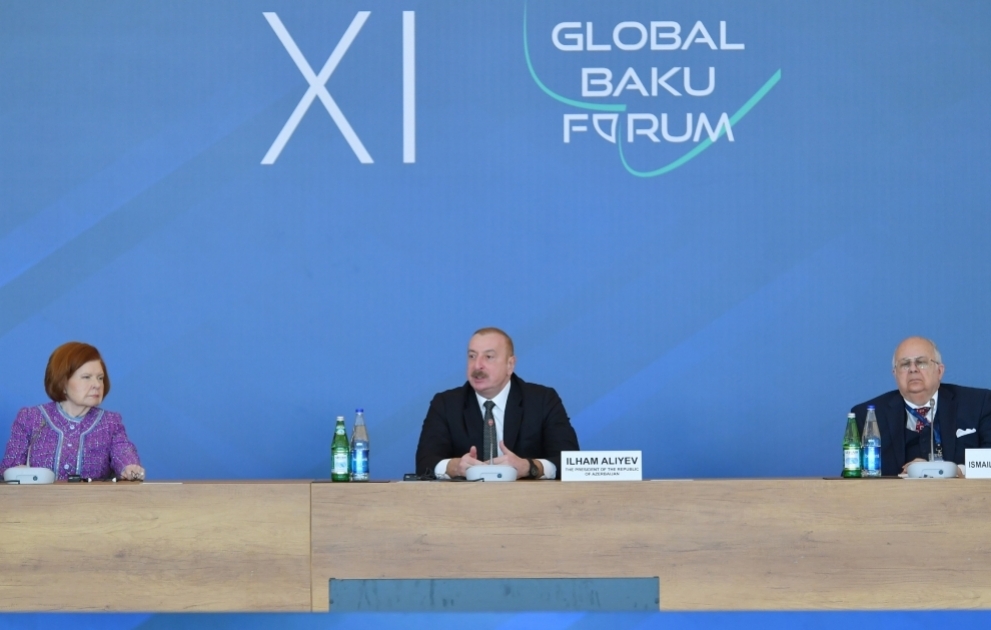 Bakıda “Parçalanmış dünyanın bərpası” mövzusunda XI Qlobal Bakı Forumu işə başlayıb  Prezident İlham Əliyev Forumun açılış mərasimində iştirak edib YENİLƏNİB-6 VİDEO