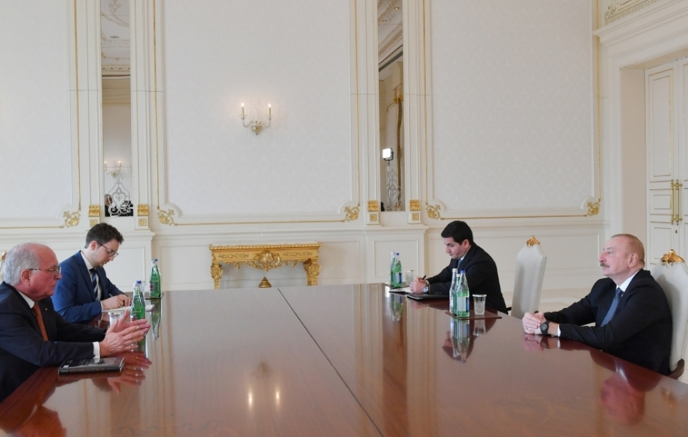 Президент Ильхам Алиев принял президента Фонда Мюнхенской конференции по безопасности Вольфганга Ишингера  ОБНОВЛЕНО ВИДЕО