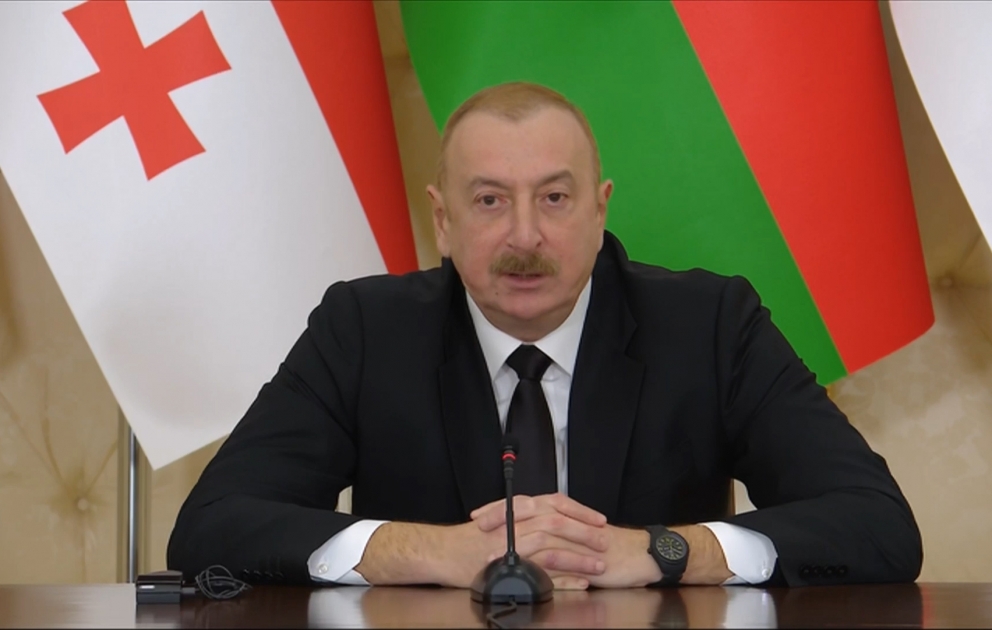 Prezident İlham Əliyev: Gürcüstan və Azərbaycan iki müstəqil dövlət kimi daim bir-birinin yanındadır VİDEO