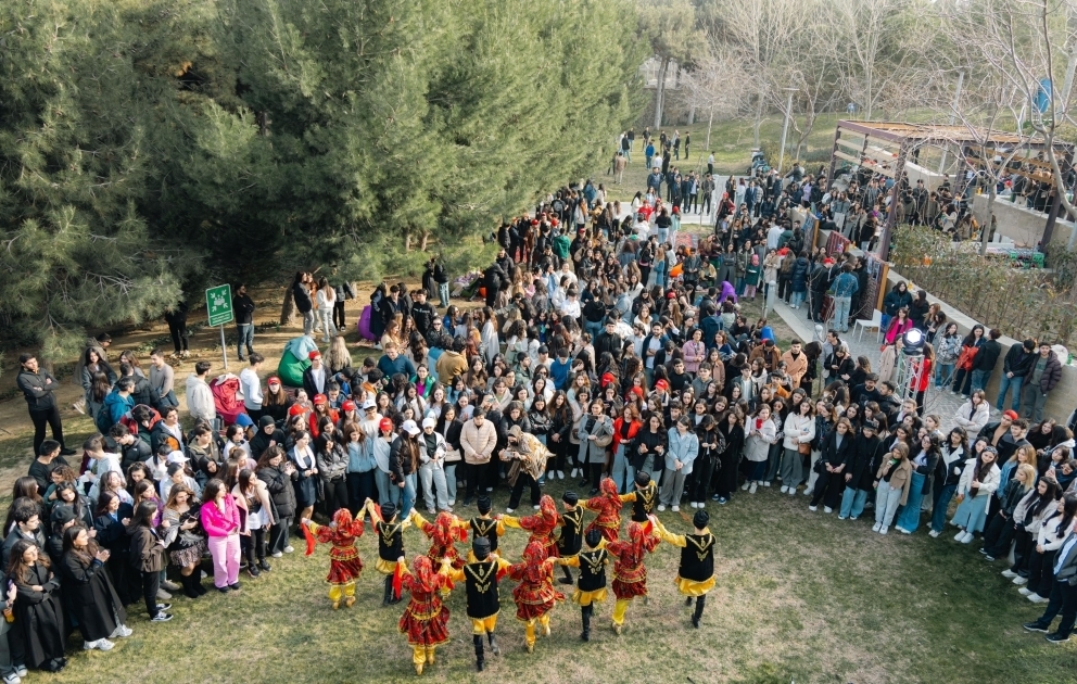 ADA Universitetində 10-cu Bahar Gənclik Festivalı keçirilib VİDEO