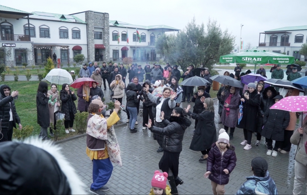Ağalı sakinləri İlaxır çərşənbəni qeyd ediblər  FOTO VİDEO