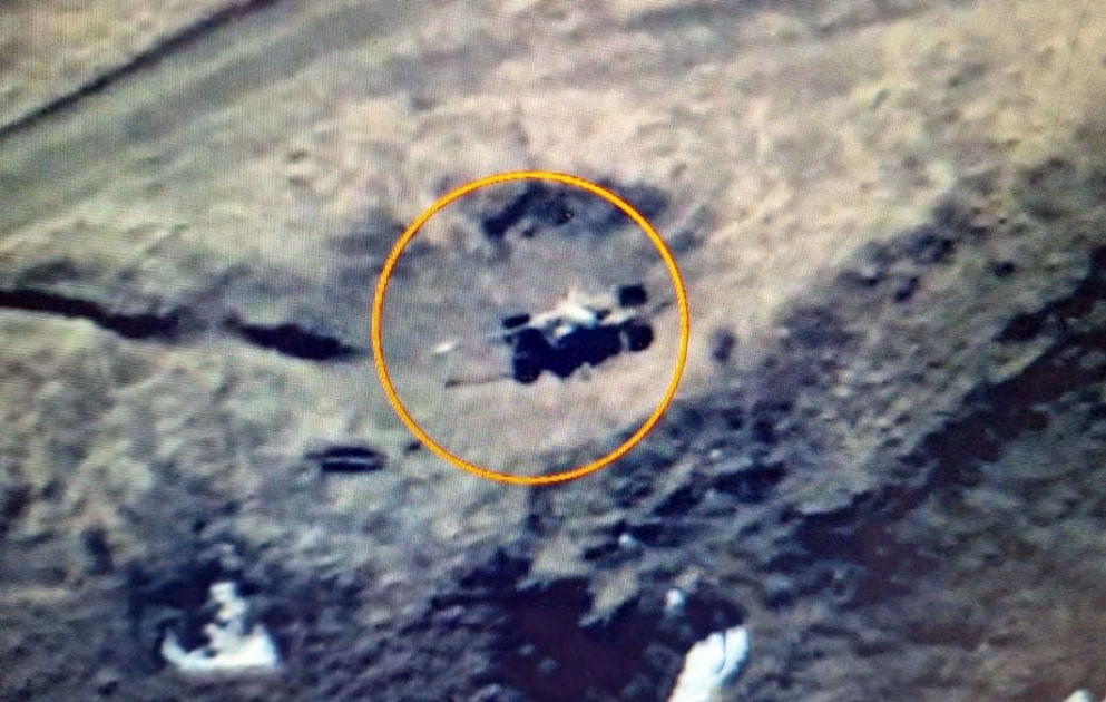 Verteidigungsministerium: In verlassenen Feuerstellungen armenischer Einheiten in Kelbadschar und Aghdara Fliegerabwehrkanone gefunden VIDEO