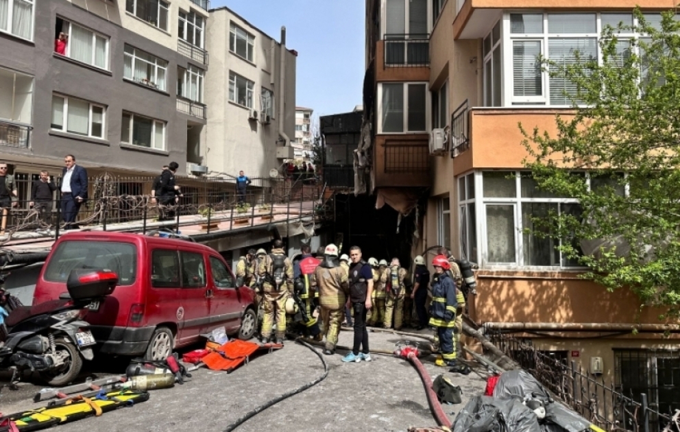 İstanbuldakı yanğında ölənlərin sayı 29 nəfərə çatıb YENİLƏNİB VİDEO