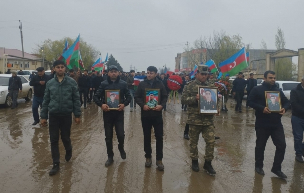Şəhid leytenant Ülvi Bağırov Salyanda dəfn olunub VİDEO