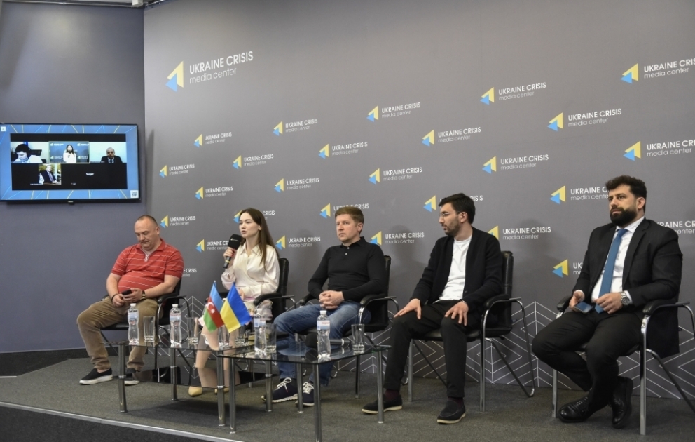 В Киеве обсудили торгово-экономические отношения с Азербайджаном ВИДЕО
