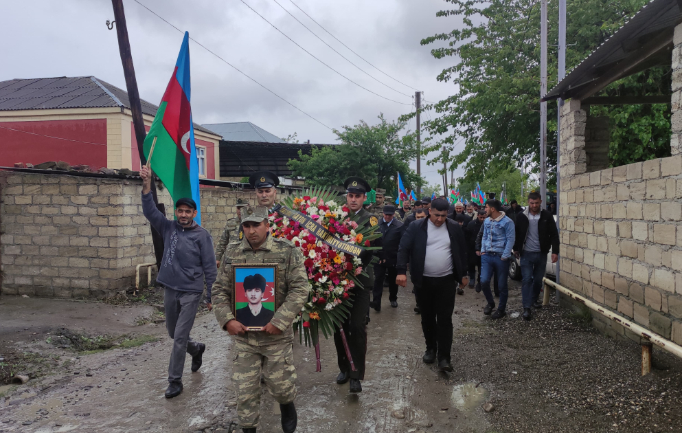 Birinci Qarabağ müharibəsi şəhidi Elşad Qayımov Xaçmazda dəfn olunub VİDEO