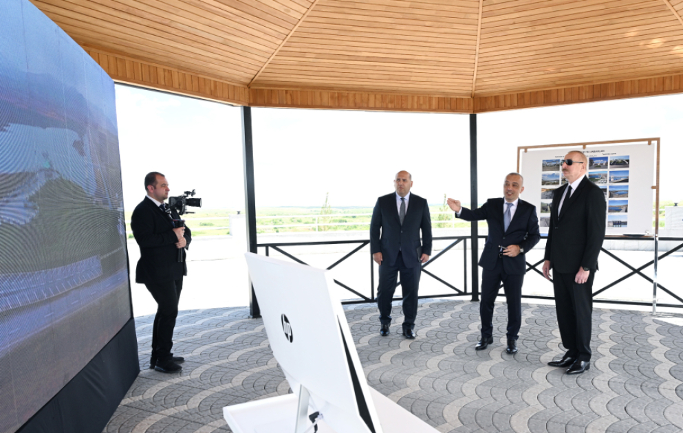 Президент Ильхам Алиев принял участие в открытии после ремонта и восстановления комплекса водохранилищ Кенделенчай в Физулинском районе ОБНОВЛЕНО ВИДЕО